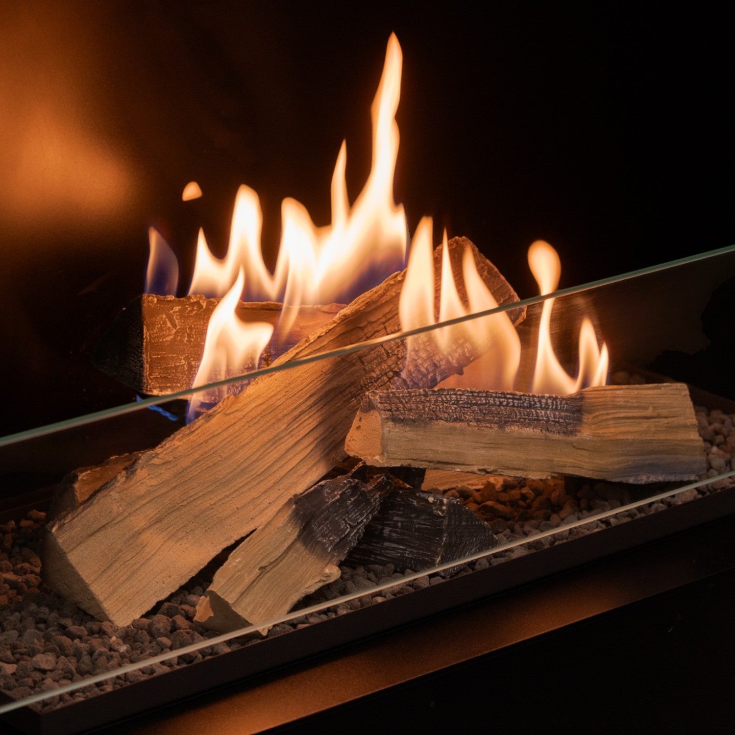 Planika FLA4 790 Flogs: Remote Controlled Bioethanol Burner with Realistic Log Flames