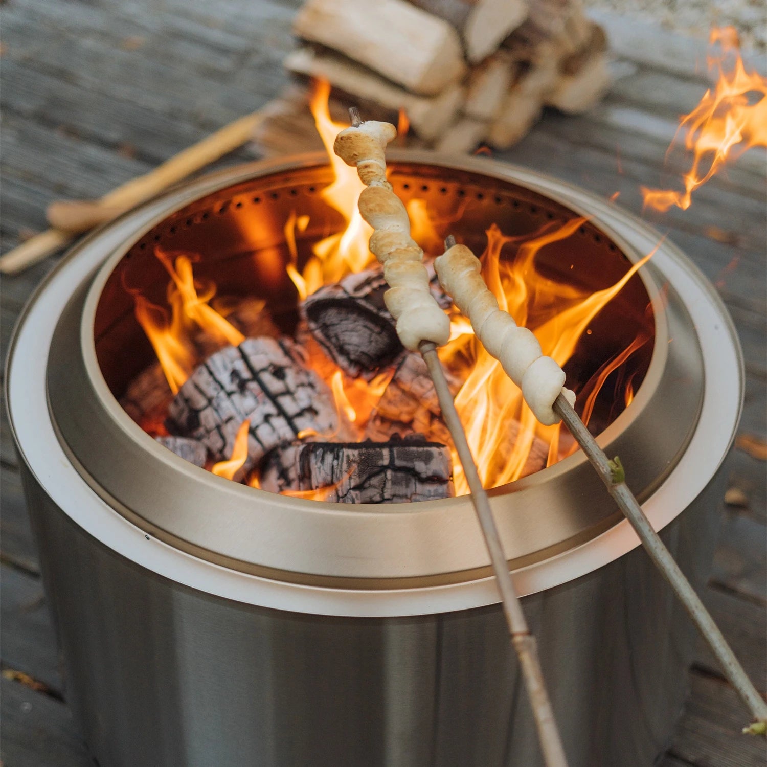 Yukon + Stand 2.0 Smokeless Fire Pit